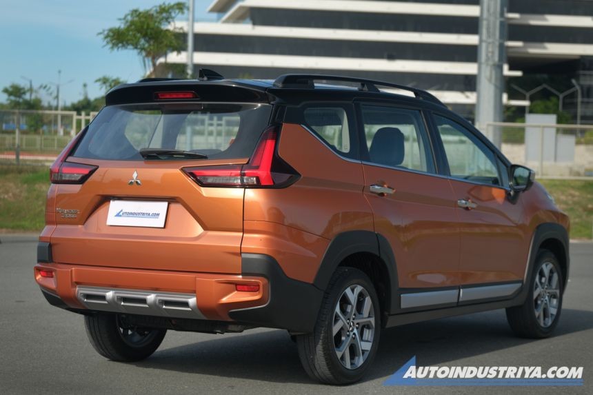 mitsubishi-xpander-cross-2023-2-1675074406.jpg