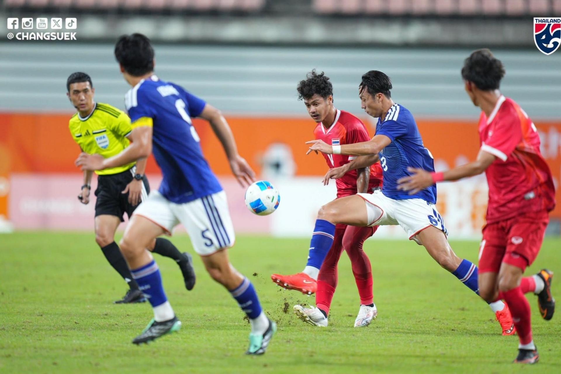 Trực tiếp U23 Nhật Bản 3-0 U23 Thái Lan: Bàn thắng liên tiếp