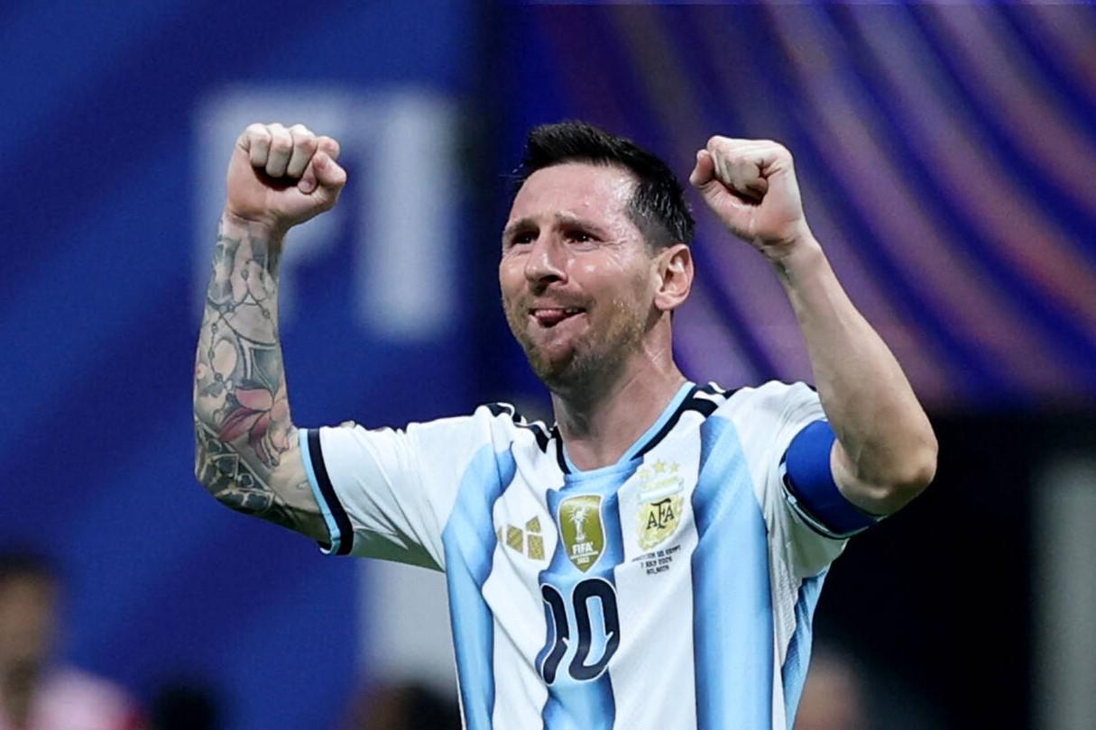 Messi đích thân chỉ định đội trưởng mới cho Argentina