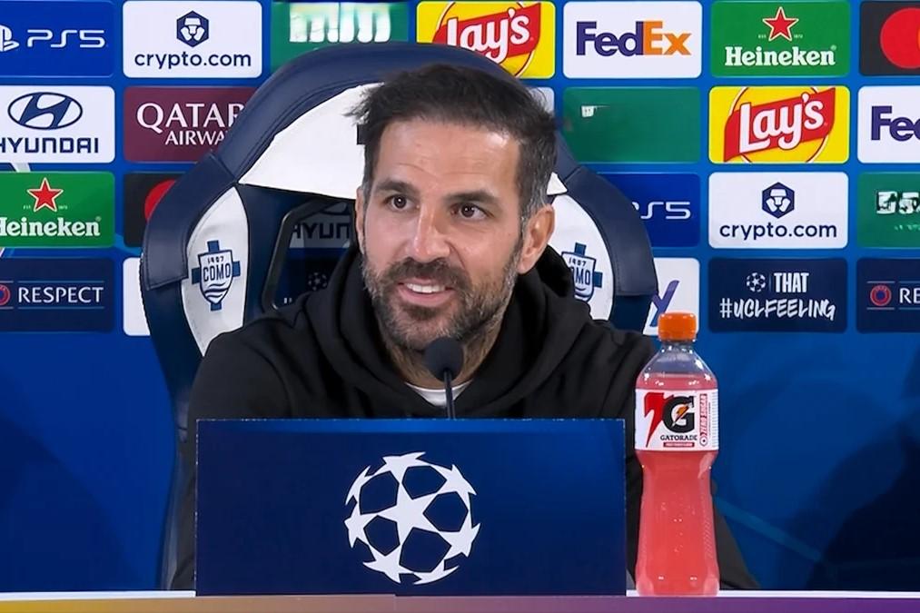 HLV Fabregas: 'Tôi xin lỗi vì bảo Como ngừng chạy khi dẫn MU 4 bàn'