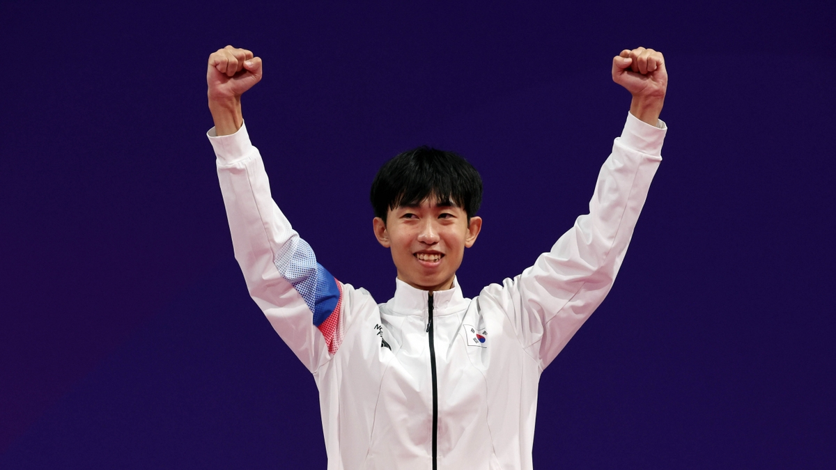 VĐV Taekwondo giành HCV Asiad bất ngờ cảm ơn một huyền thoại bóng đá 332584