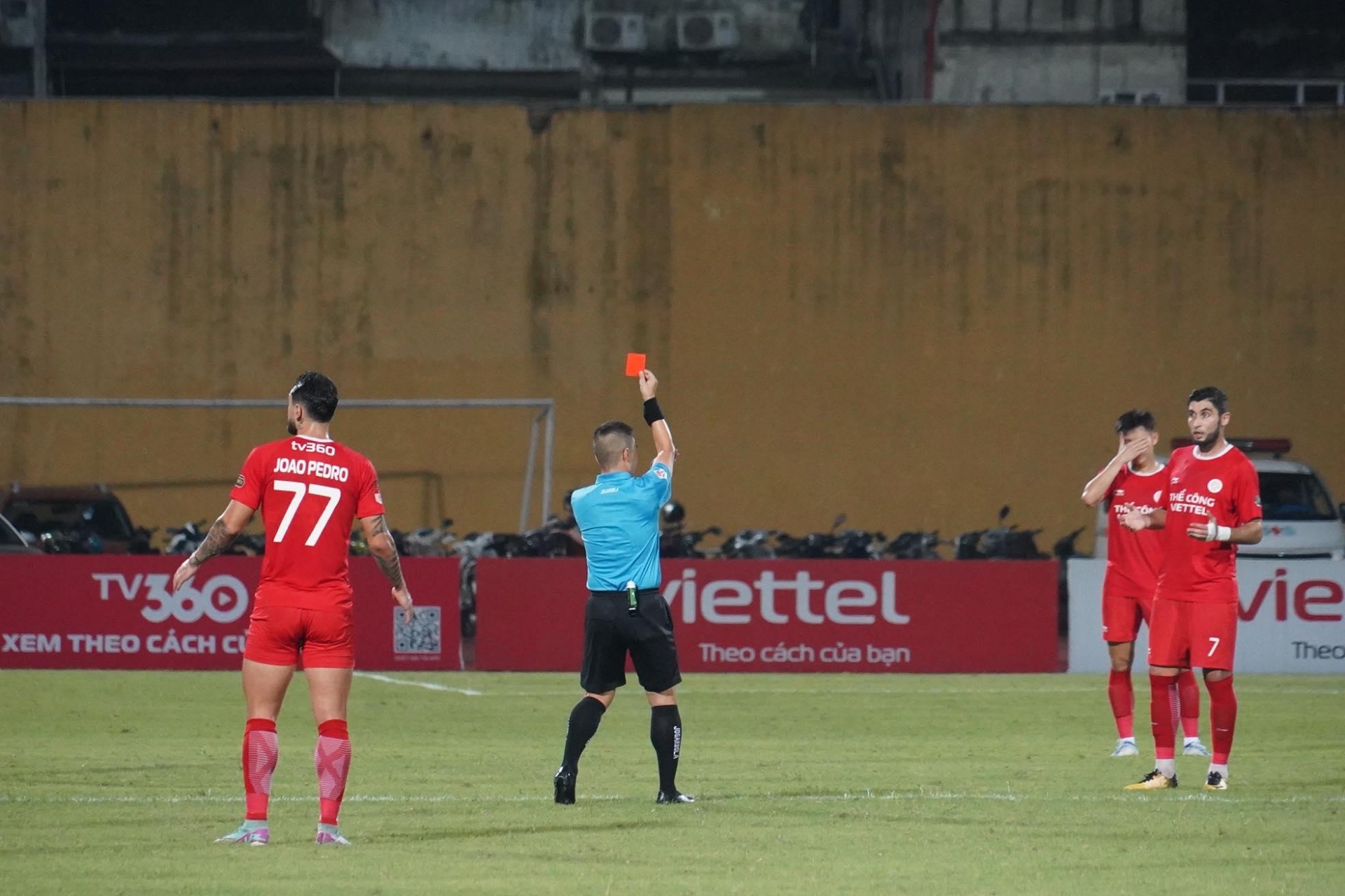 Trực tiếp Viettel 0-0 Bình Định: Trận đấu bắt đầu 461620