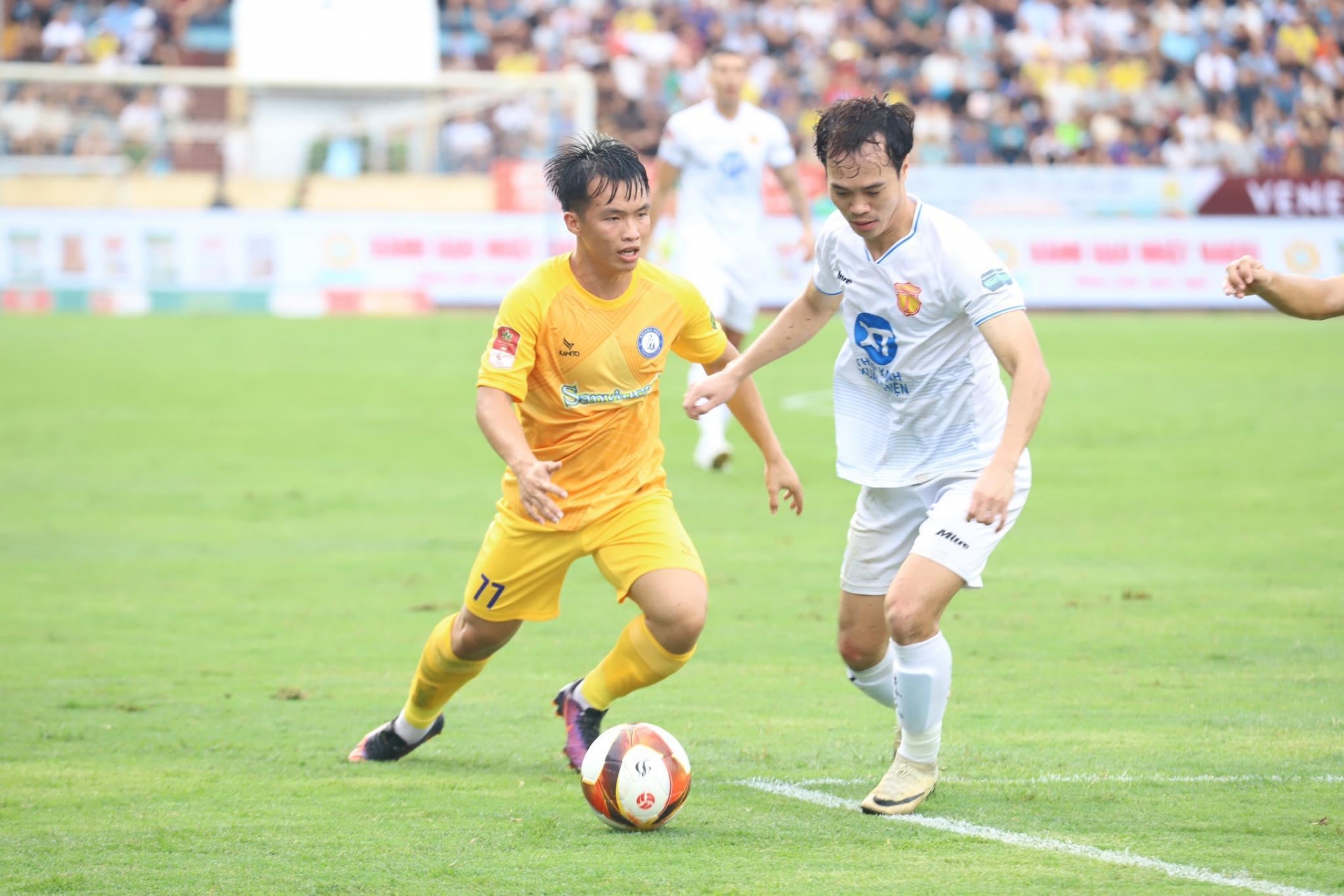 Trực tiếp Nam Định 1-0 Khánh Hòa: Hendrio lập công 487265
