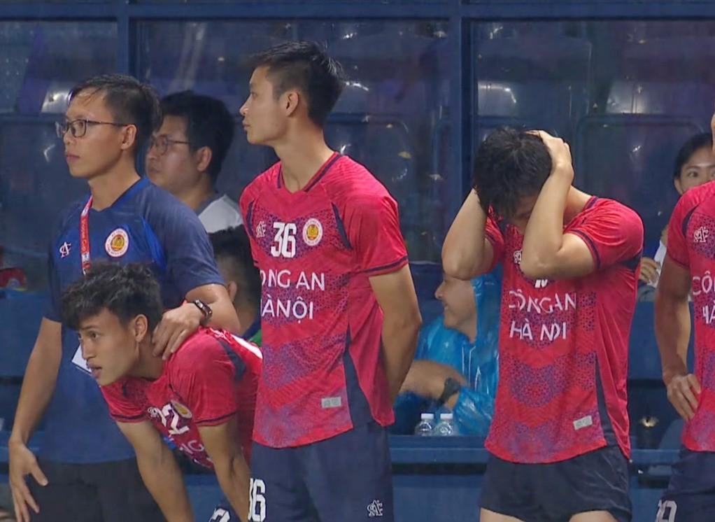Kinh điển và nghiệt ngã, CAHN thua ngậm ngùi Buriram United