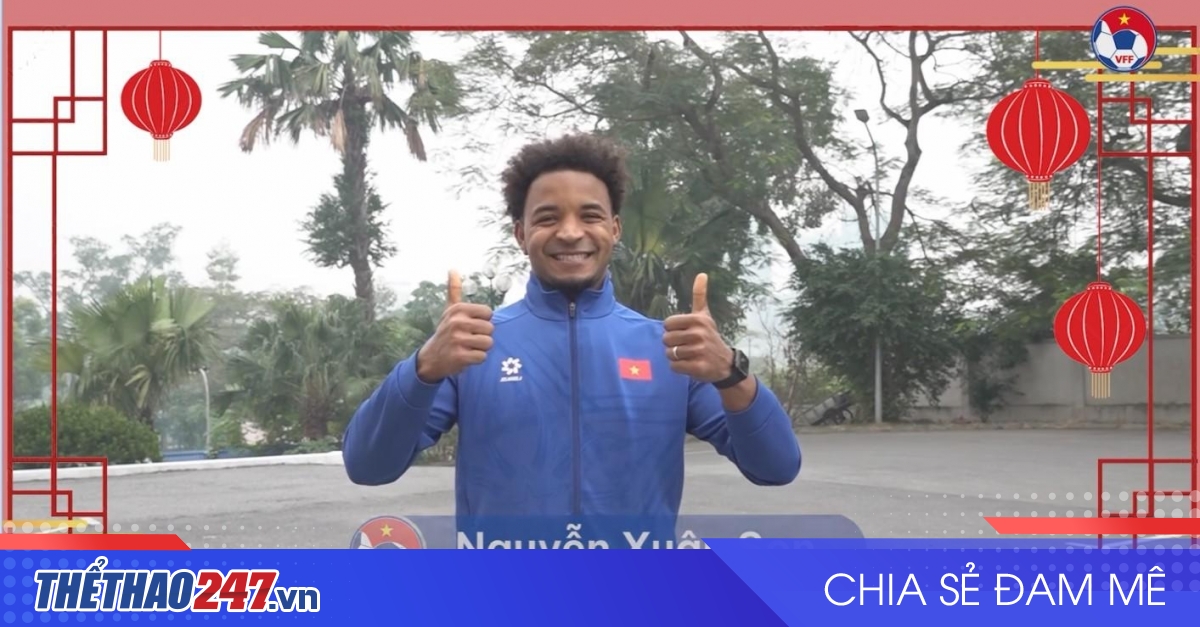 Video Tập thể ĐT Việt Nam gửi lời chúc tốt đẹp ngày đầu năm 2025