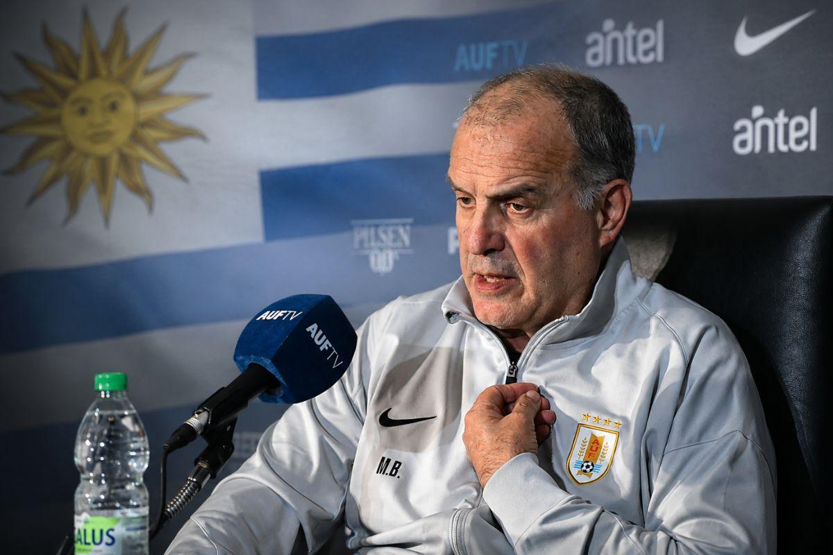 HLV Uruguay gây sốt với 5 chữ sau trận hòa Ả Rập Xê Út