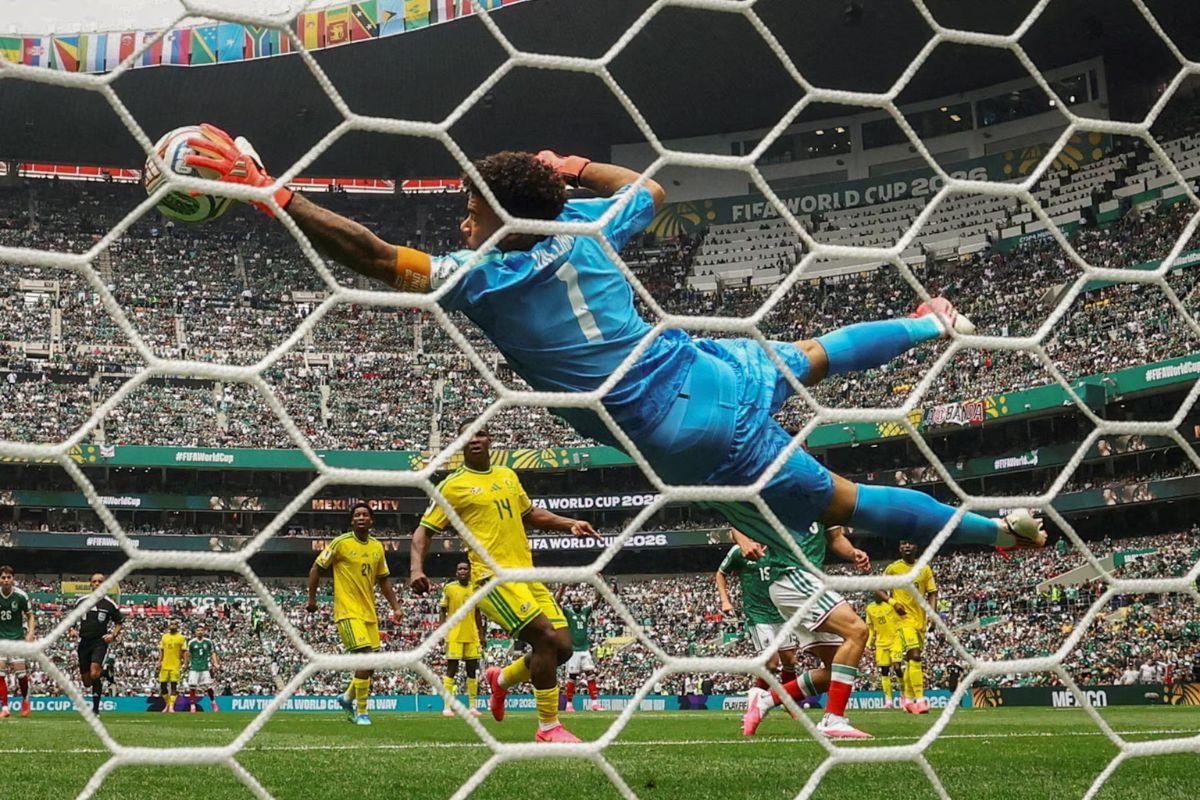 Canada coi chừng 'quái kiệt 11m' của Nam Phi ở World Cup 2026