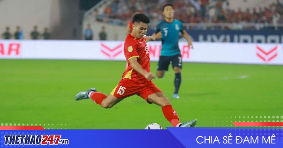 Báo Singapore dành lời khen cho một cầu thủ ĐT Việt Nam