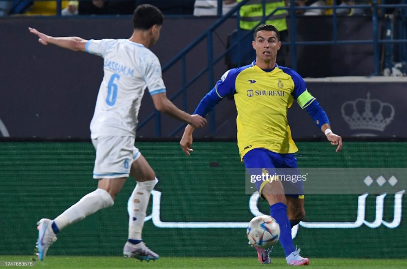 Ghi 3 bàn bù giờ, Ronaldo cùng Al Nassr thoát thua đội bat bảng 254475