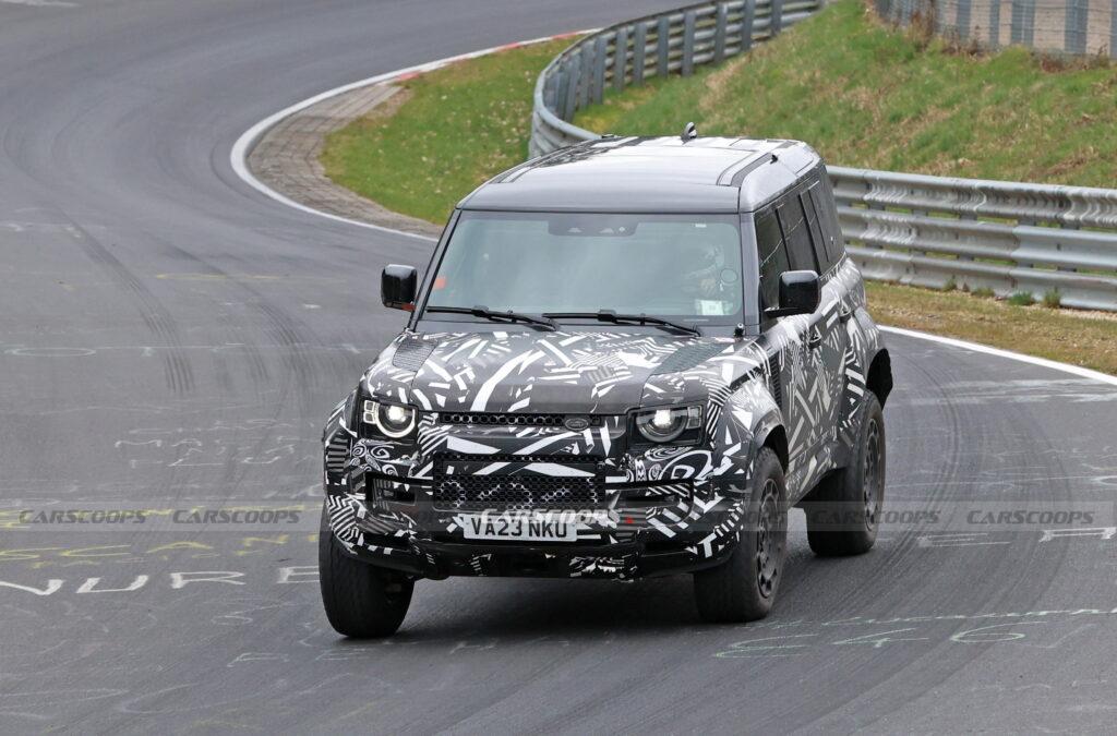 Land Rover ra mắt mẫu Defender mới: Đối thủ nặng ký của Mercedes-AMG G63 443166