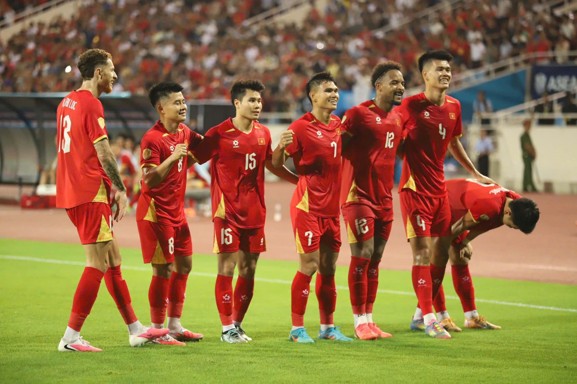 Báo Indonesia bất ngờ so thành tích đội nhà với Việt Nam tại AFF Cup