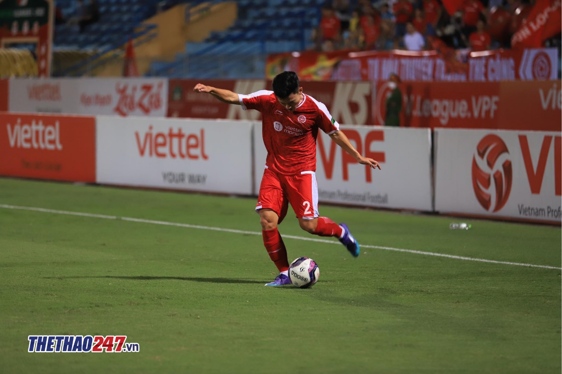 VIDEO: Người hùng U23 Việt Nam chào sân ấn tượng tại V-League 2022 161862