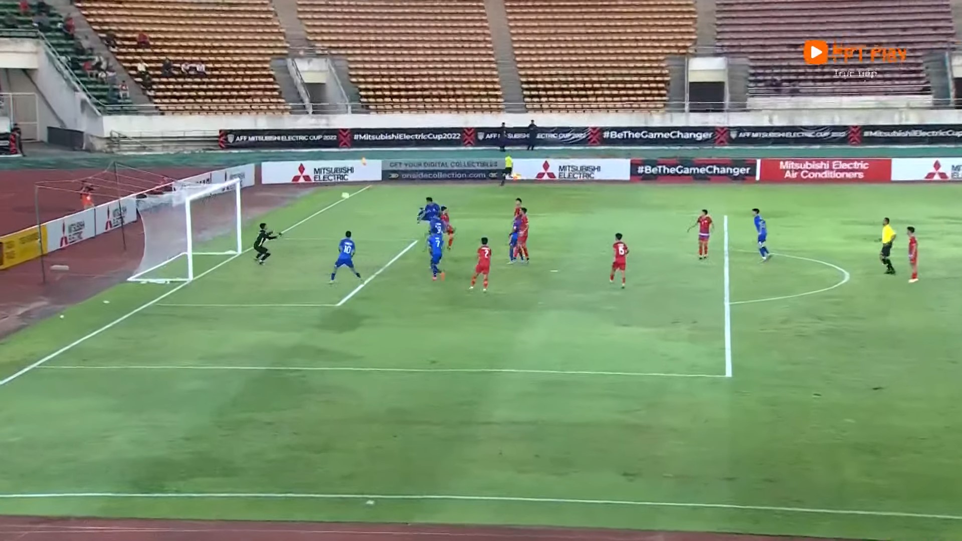 Trực tiếp Lào 0-0 Singapore: Tấn công bế tắc 236674