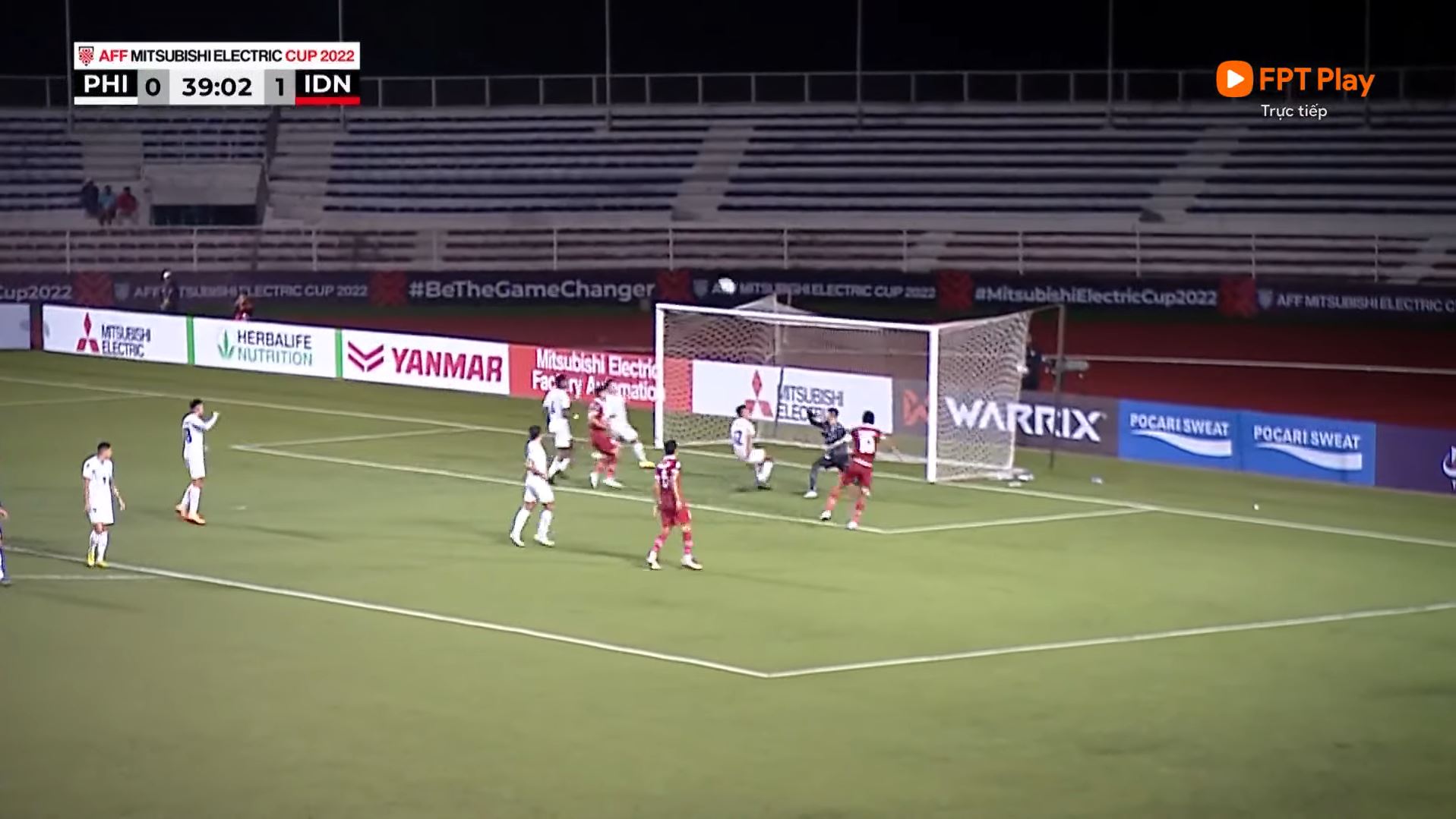 Trực tiếp Philippines 0-1 Indonesia: Đôi công hấp dẫn 238525