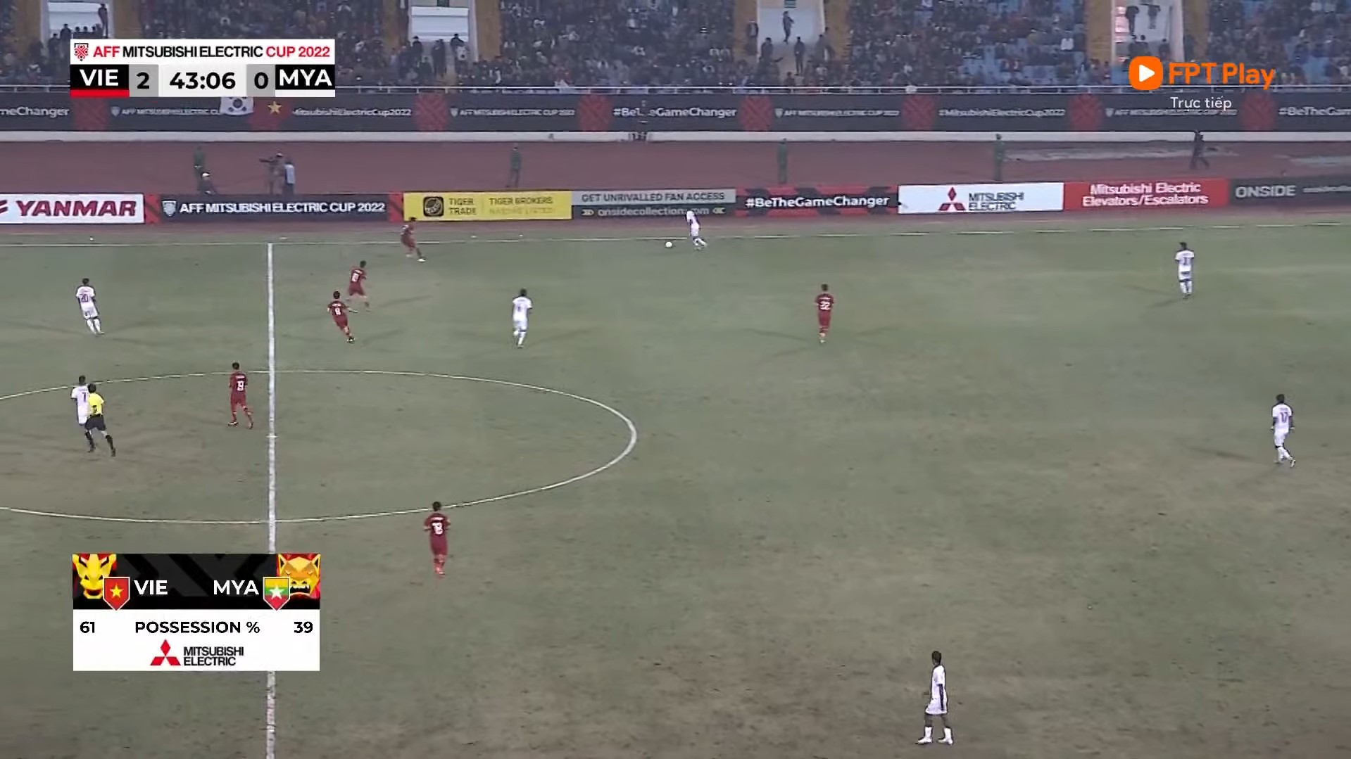 Trực tiếp Việt Nam 2-0 Myanmar: Hoàn toàn vượt trội 238909