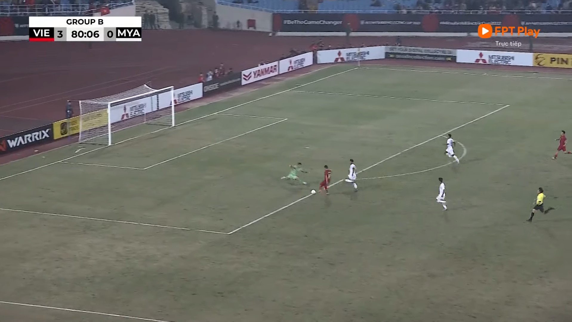 Trực tiếp Việt Nam 3-0 Myanmar: Hoàn toàn vượt trội 238935