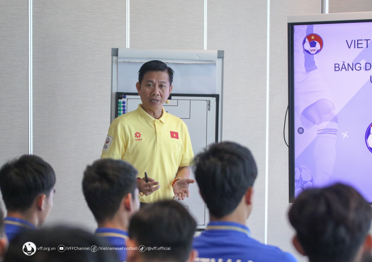 U23 Việt Nam họp nóng trước trận gặp Malaysia
