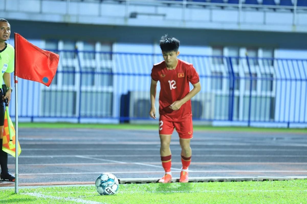 Ghi siêu phẩm, U19 Việt Nam vẫn thua đáng tiếc Uzbekistan 478562