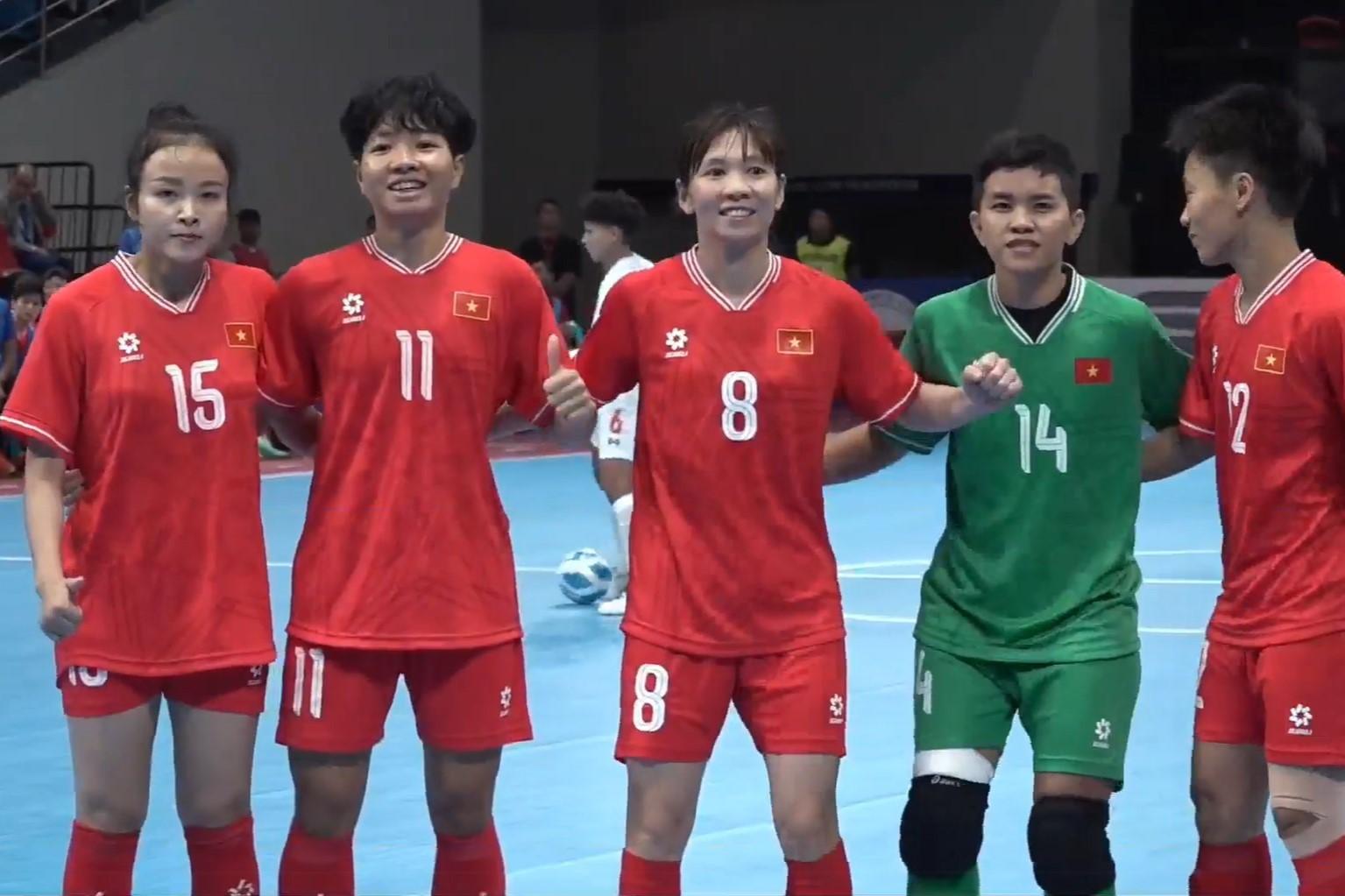 Trực tiếp futsal nữ Việt Nam 5-2 Myanmar: Mưa bàn thắng