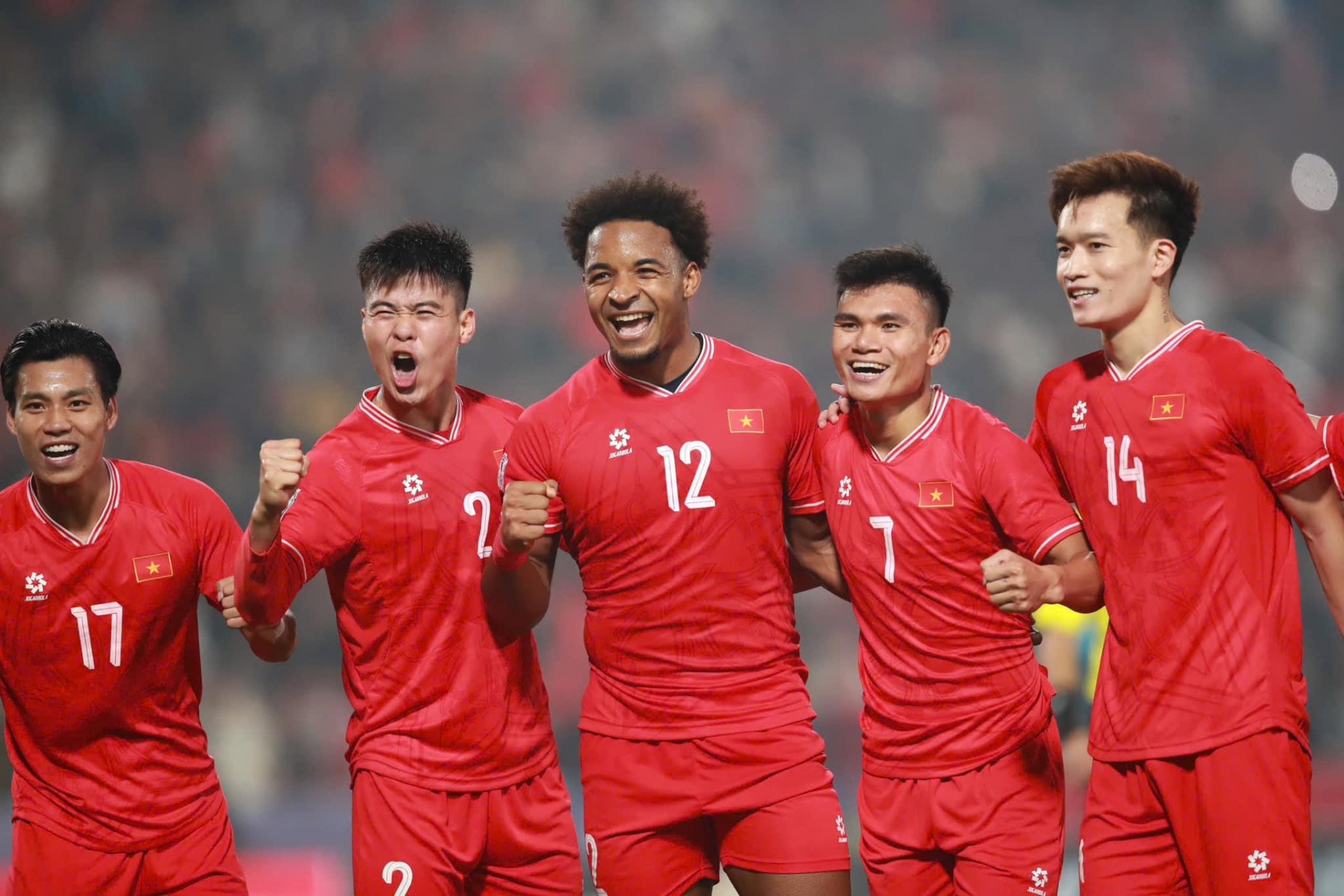 FIFA báo tin cực vui tới ĐT Việt Nam trước chung kết AFF Cup