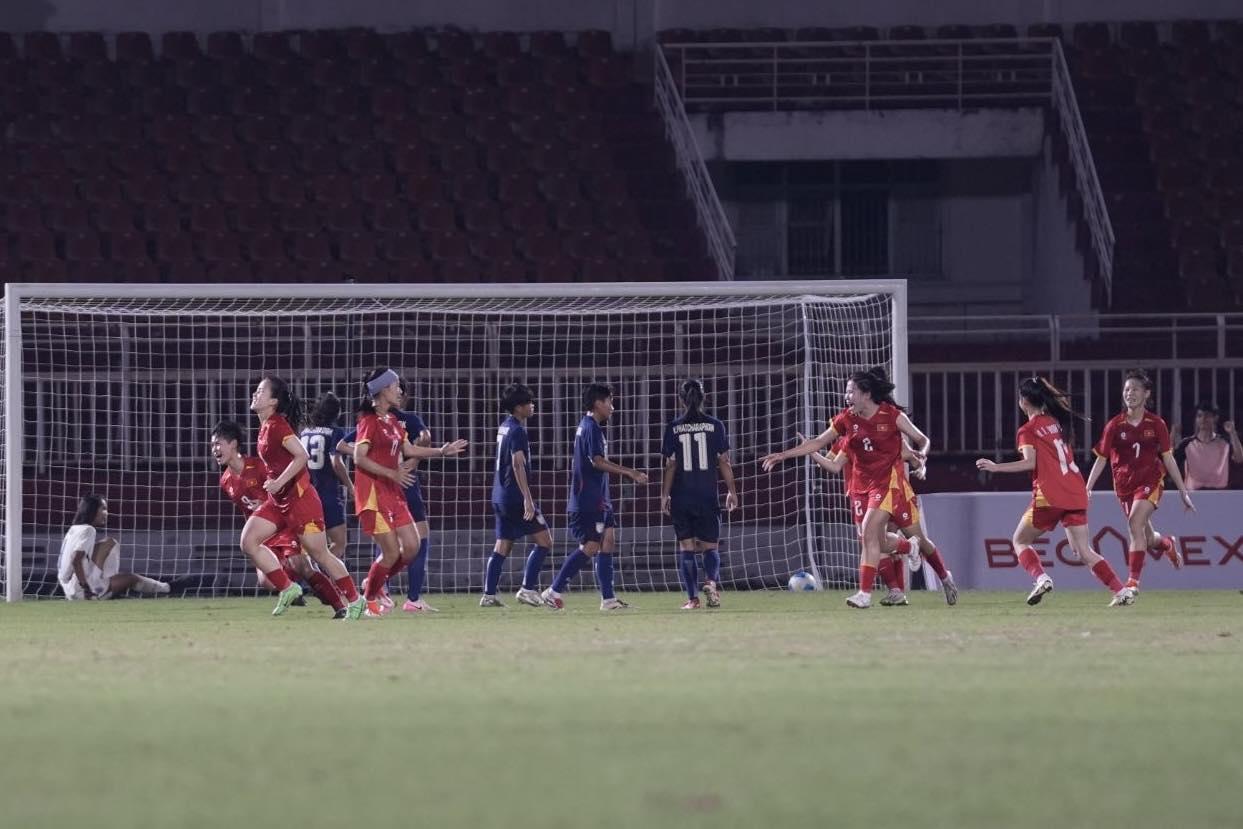Trực tiếp U19 nữ Việt Nam 1-2 Thái Lan: Kịch tính