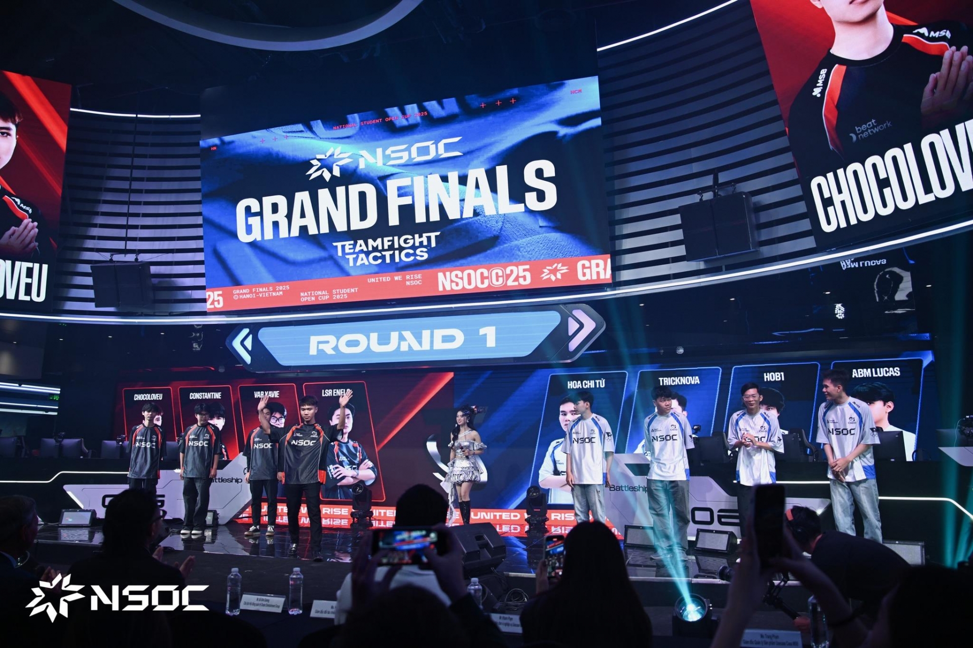 Chung kết Quốc gia NSOC 2025 mãn nhãn và bùng nổ cảm xúc tại tổ hợp giải trí eSports OEG Stadium