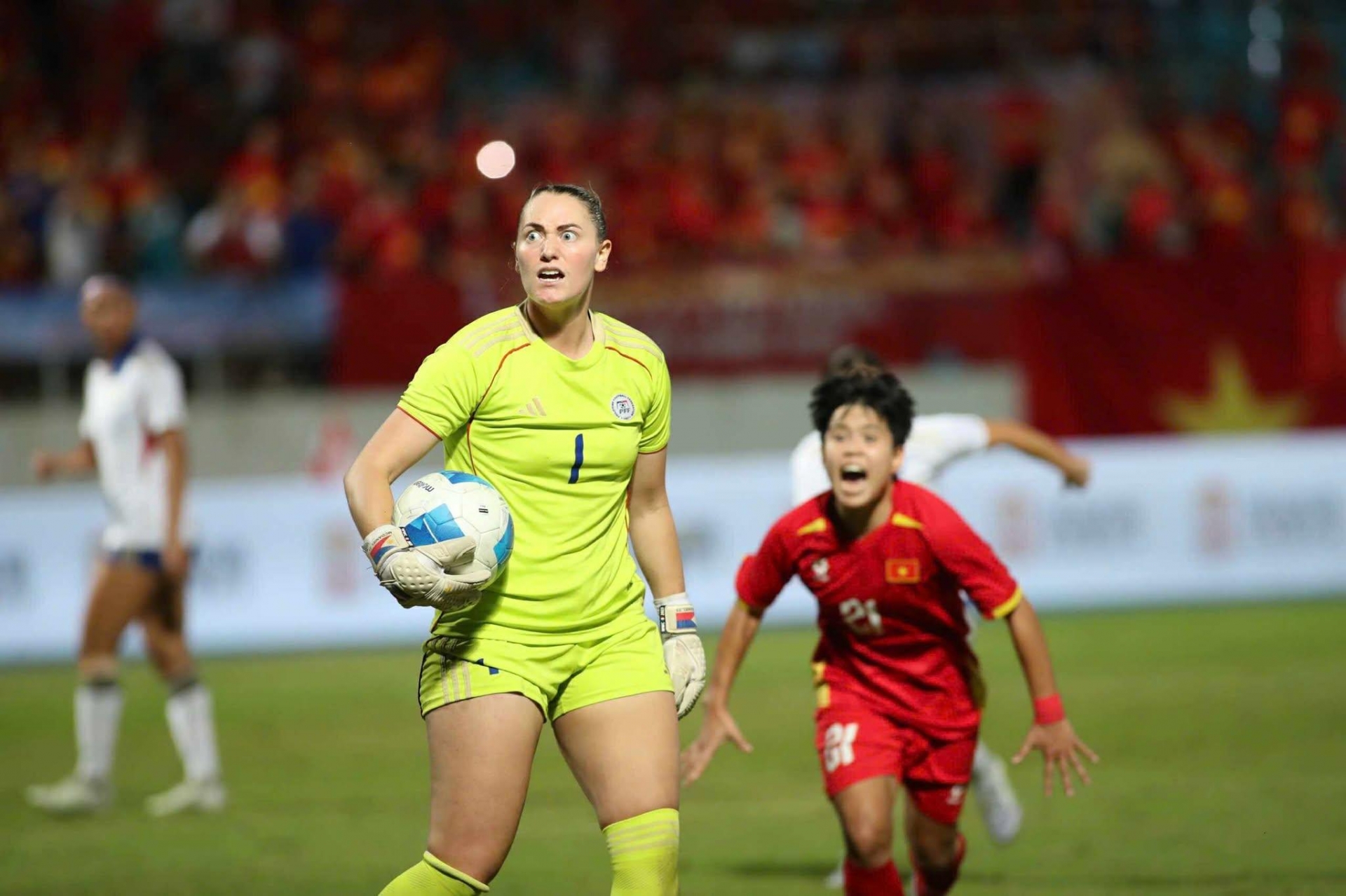 CĐV Philippines đồng loạt lên tiếng khi thắng Việt Nam ở chung kết SEA Games