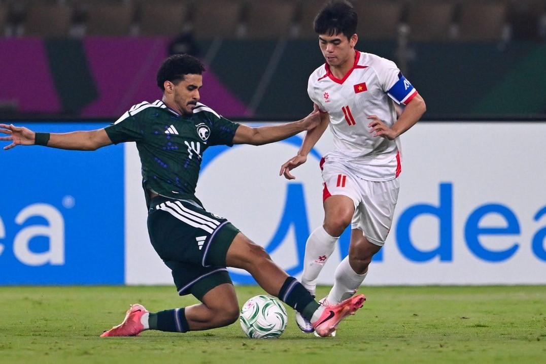 Trực tiếp U23 Việt Nam 0-0 U23 Ả Rập Xê Út: Hú vía