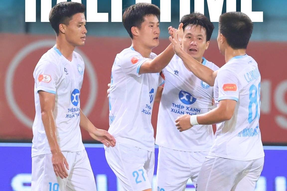 Trực tiếp bóng đá CAHN 1-2 Nam Định: Rượt đuổi khó tin