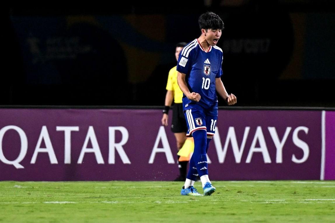 Trực tiếp bóng đá U17 Trung Quốc 1-3 U17 Nhật Bản: Mưa bàn thắng