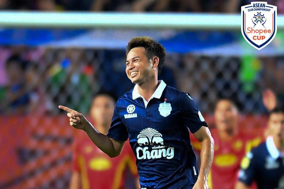 Trực tiếp Buriram United 2-1 Selangor FC: Theeraton tỏa sáng