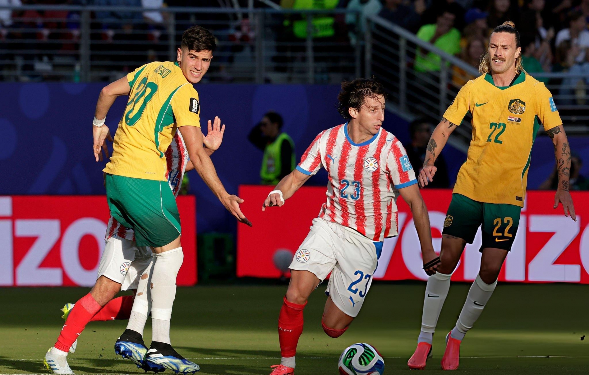 Trực tiếp bóng đá Paraguay 0-0 Australia: Bắt tay nhau đi tiếp