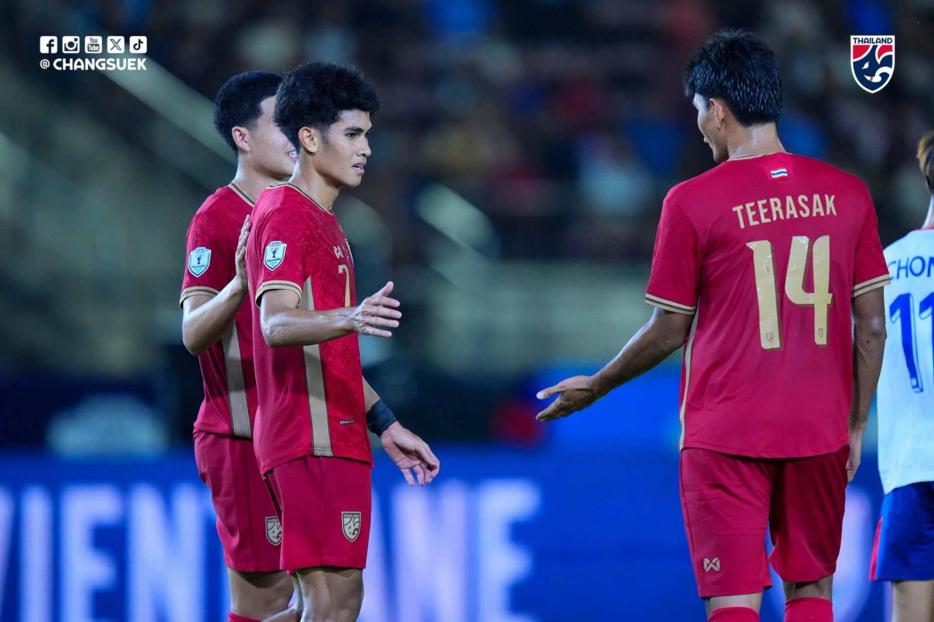 Trực tiếp Lào 0-5 Thái Lan: Khác biệt đẳng cấp