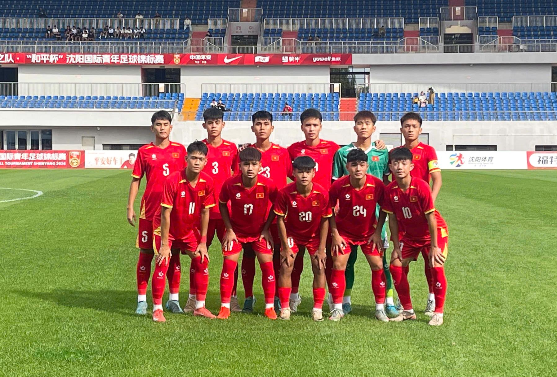 Trực tiếp bóng đá U16 Việt Nam 0-0 U16 Trung Quốc: Thế trận giằng co