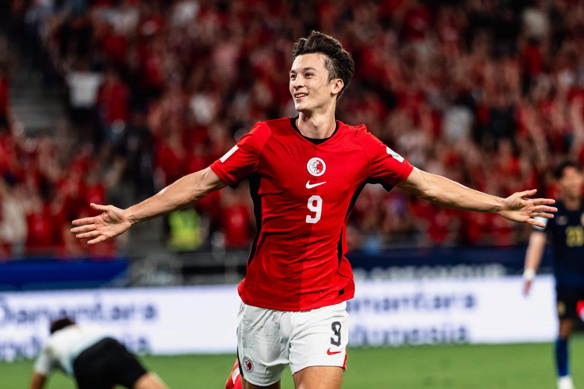 CĐV Hồng Kông phản ứng dữ dội khi vô địch hạng 2 của FIFA ASEAN Cup
