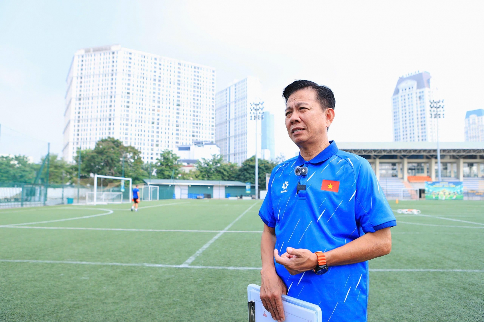 HLV Hoàng Anh Tuấn nói lời gan ruột khi 2 lần dự World Cup cùng Việt Nam