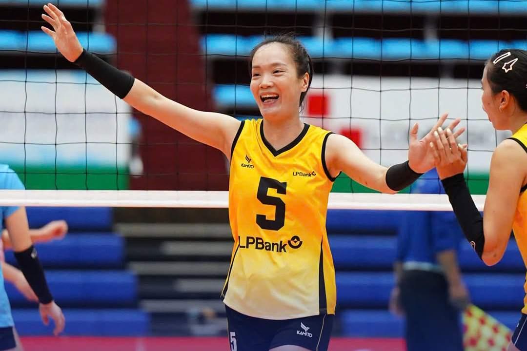 Ninh Bình tiếp tục thăng hoa, đánh bại Xi măng Long Sơn Thanh Hóa