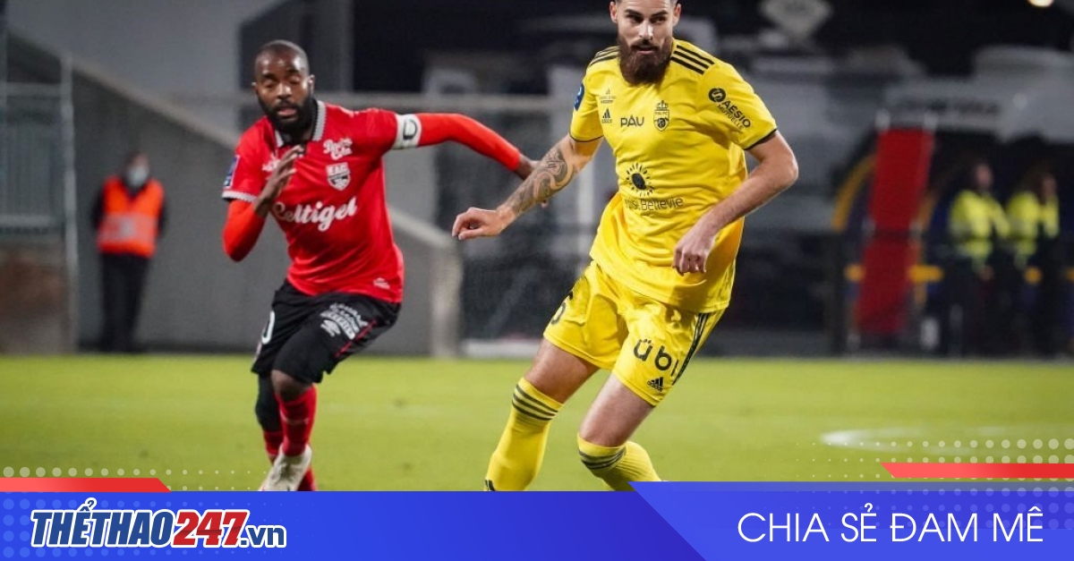 thumbnail - Pau FC bị Guingamp 'hủy diệt' trong ngày Quang Hải chào sân ở Ligue 2