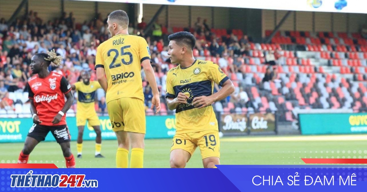 thumbnail - Quang Hải nhận 'tin vui' từ trọng tài bắt chính trận Pau FC vs Dijon
