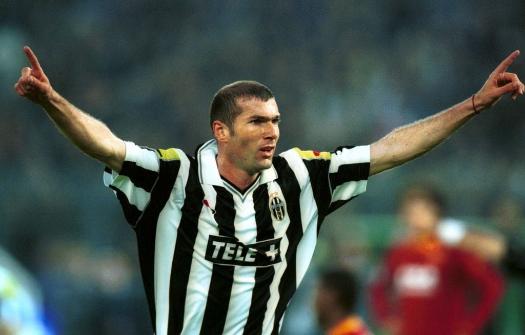 zidane-juventus-1679019586.jpg