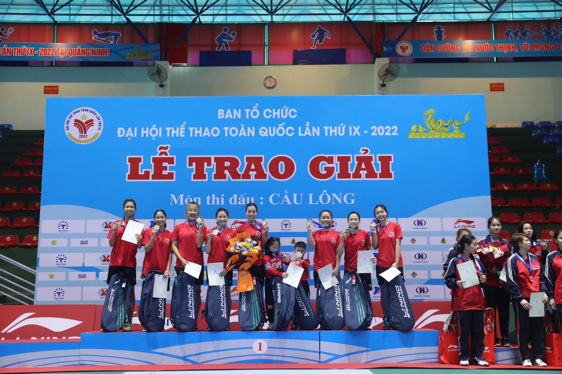 Đại hội thể thao toàn quốc môn cầu lông thành công trao những tấm huy chương đầu tiên 232429