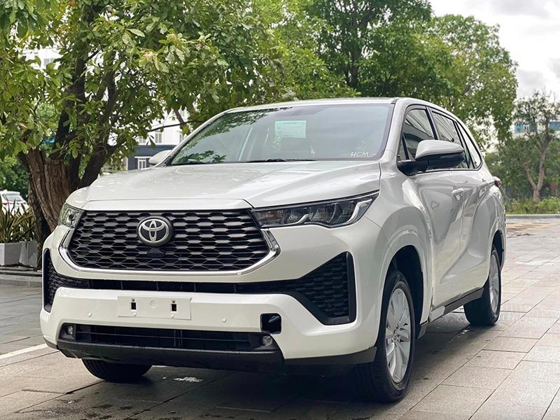 Toyota Innova Cross sắp có bản “giá mềm”: Bước đi hợp lý của Toyota để mở rộng tệp khách hàng 724403