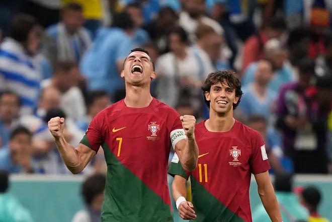 Cristiano Ronaldo là thần tượng của những ngôi sao nào? 448806