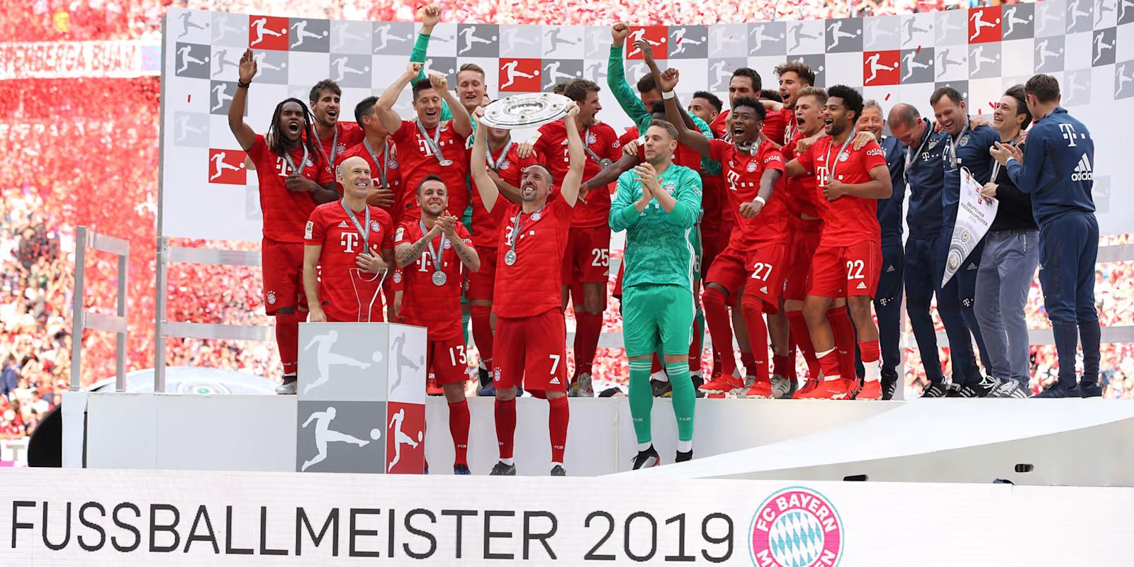 Câu chuyện về kỷ lục 11 năm vô địch Bundesliga của Bayern Munich 455012