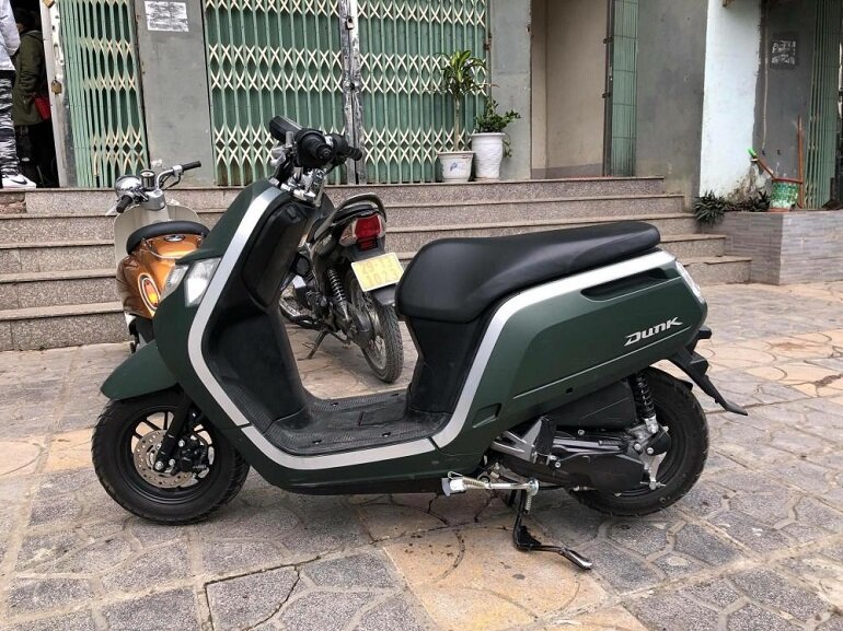 Giá xe tay ga 50cc Honda 