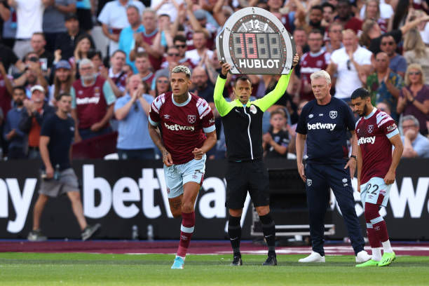 Trực tiếp West Ham 0-1 Man City: Man City liên tục ép sân 167996