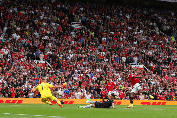 Trực tiếp MU 3-1  Arsenal: Thi đấu xuất thần, Rashford lập cú đúp 182024