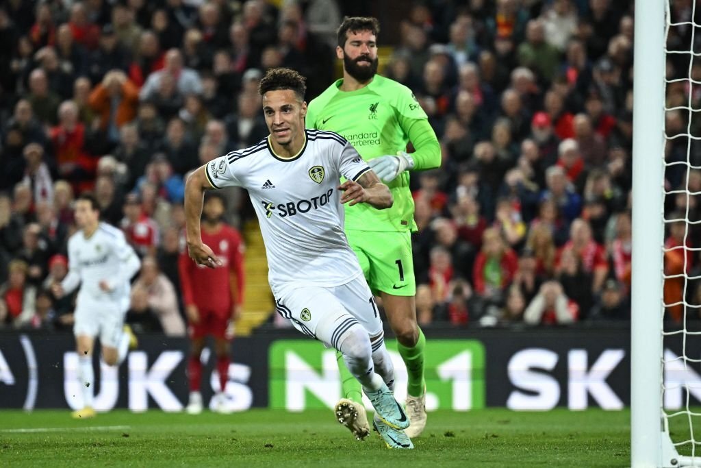 Trực tiếp Liverpool 0-1 Leeds: Sai lầm tai hại của Gomez 210899