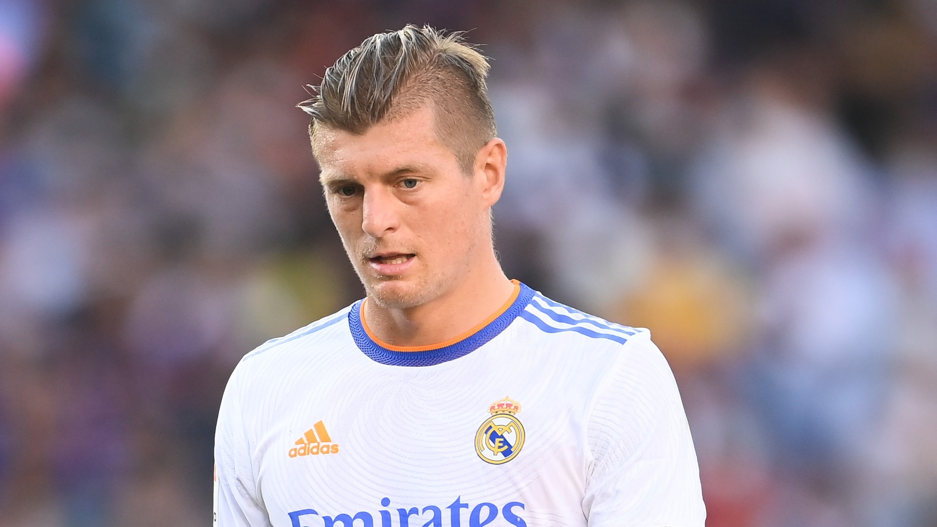 Toni Kroos tuyên bố rời Real Madrid sau hơn 8 năm gắn bó 204393