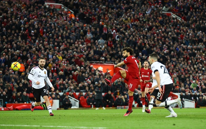 Man Utd thảm bại tại Anfield: 'Cái tát' cho tham vọng ăn 4 của Ten Hag 255130